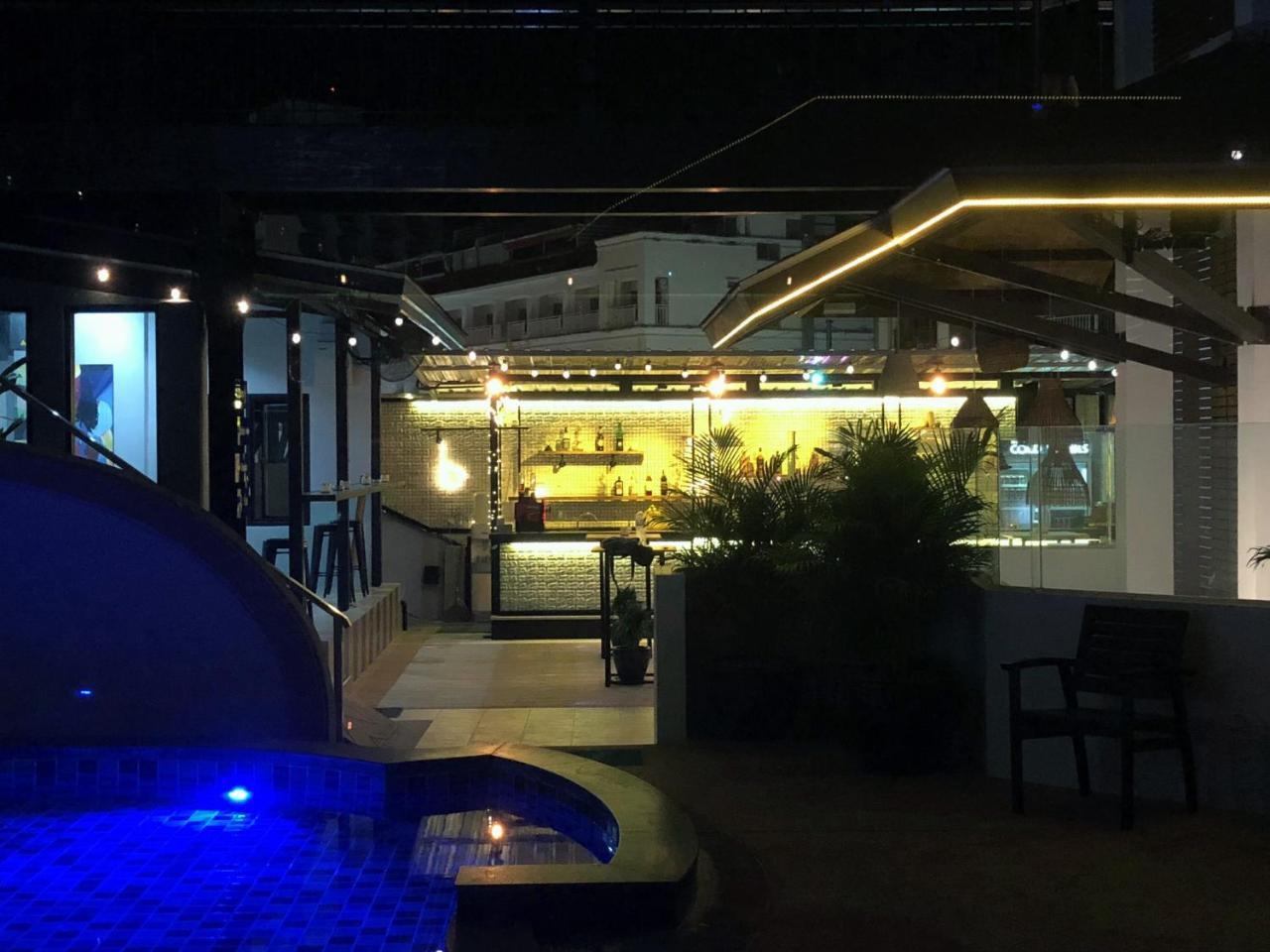Bodega Phuket Patong (Adults Only) Hostel Kültér fotó