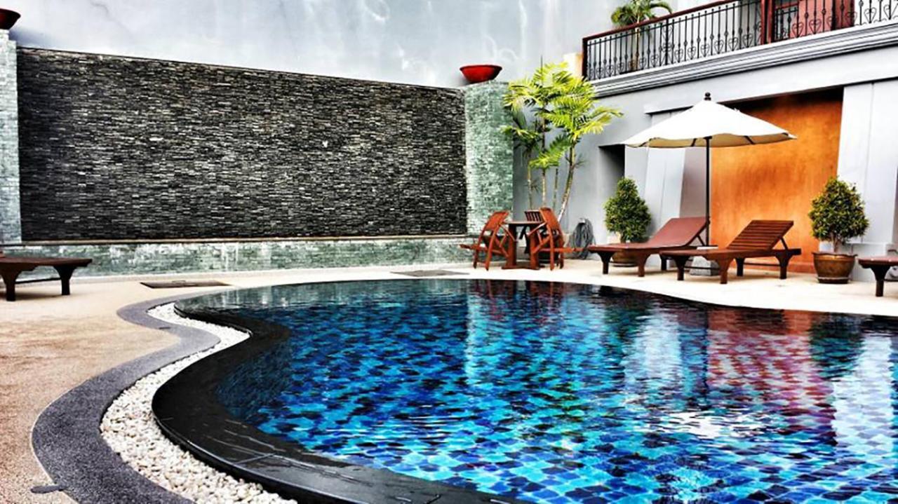 Bodega Phuket Patong (Adults Only) Hostel Kültér fotó