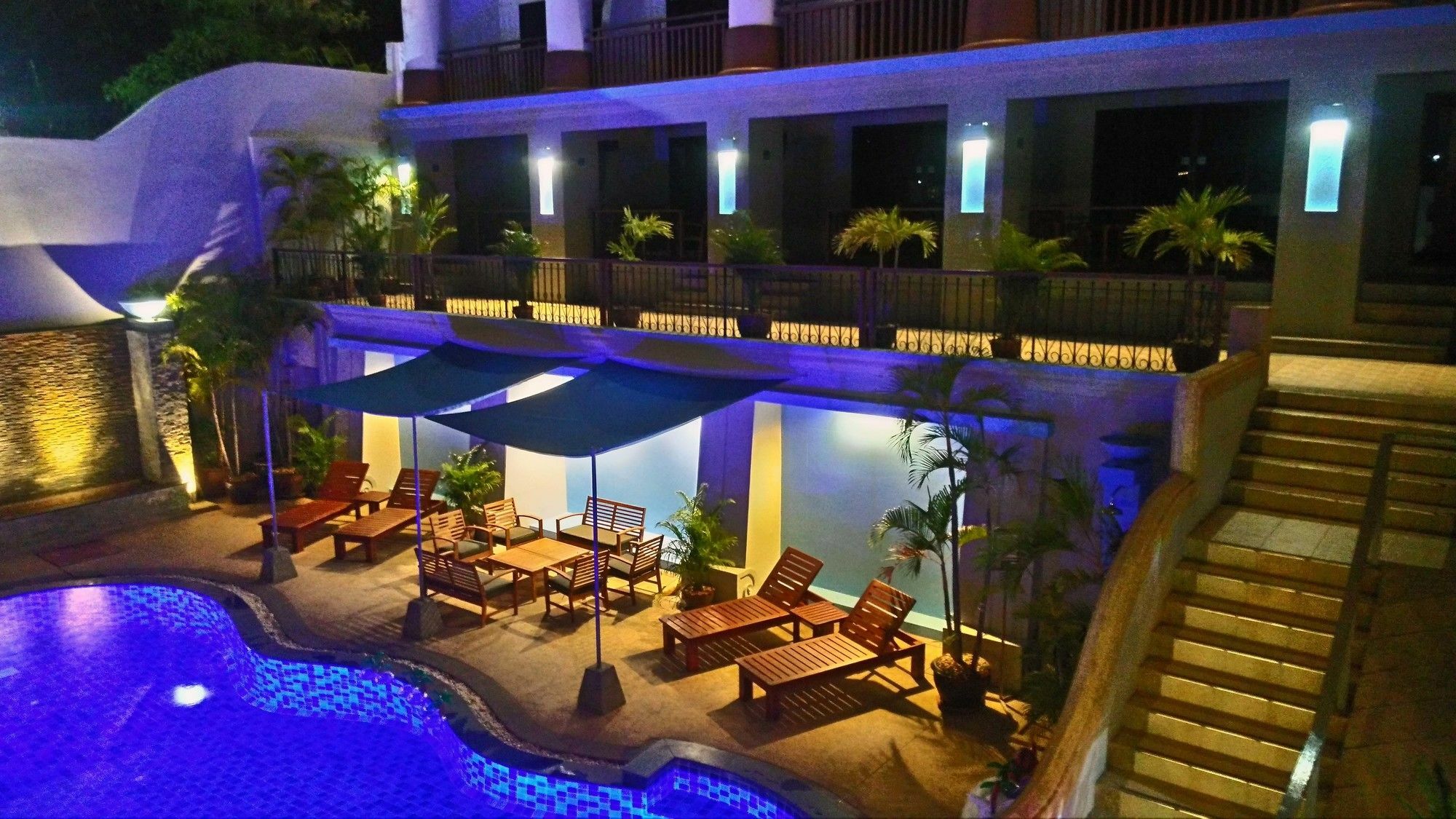 Bodega Phuket Patong (Adults Only) Hostel Kültér fotó